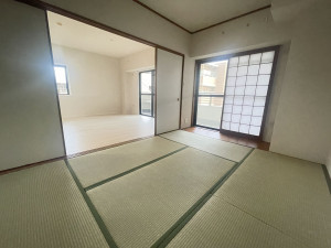 池田市五月丘、マンションの画像です