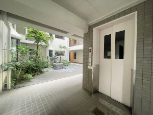 池田市五月丘、マンションの画像です