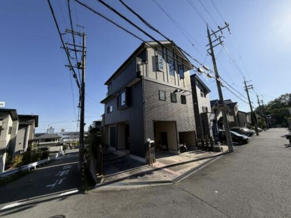 池田市五月丘、中古一戸建ての画像です
