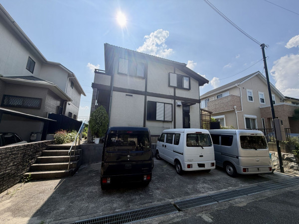 池田市伏尾台、中古一戸建ての画像です