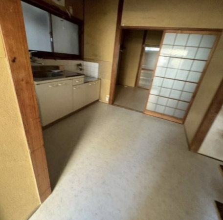 川西市霞ケ丘、中古一戸建ての画像です