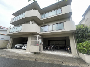 池田市天神、マンションの画像です