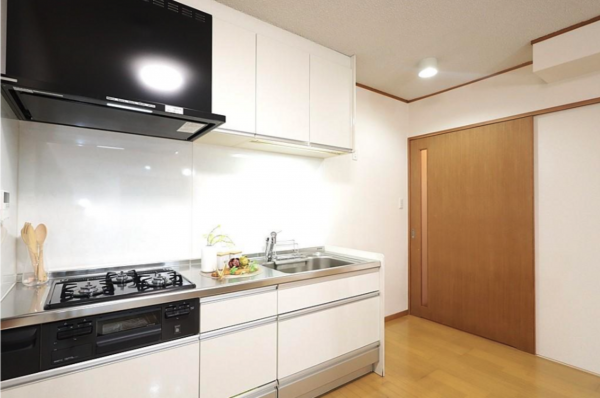 川西市花屋敷、マンションの画像です