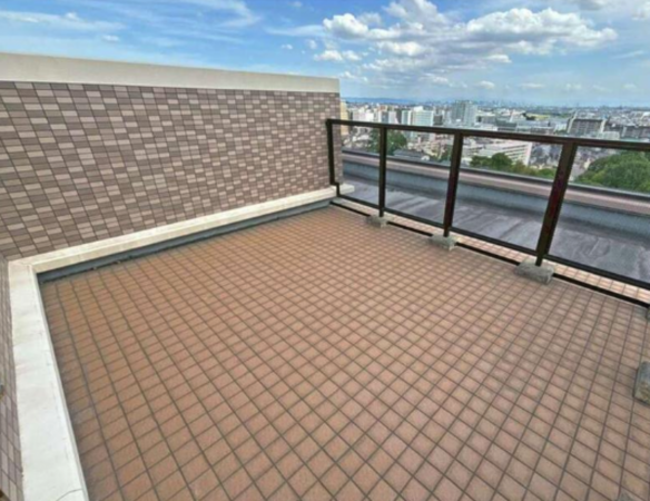 川西市花屋敷、マンションの画像です