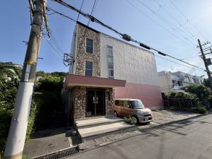 宝塚市雲雀丘、マンションの画像です
