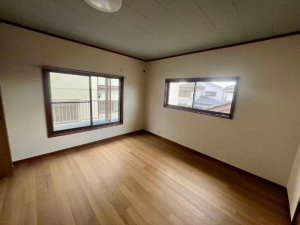 東大阪市日下町、中古一戸建ての寝室画像です