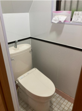 東大阪市東石切町、中古一戸建てのトイレ画像です