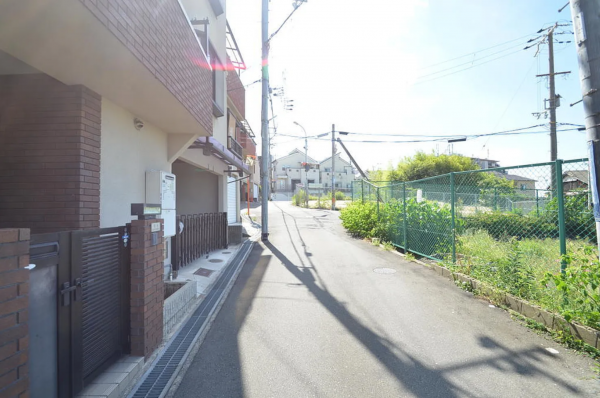 東大阪市東石切町、中古一戸建ての画像です