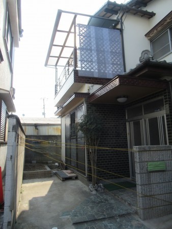 東大阪市中石切町、中古一戸建ての外観画像です