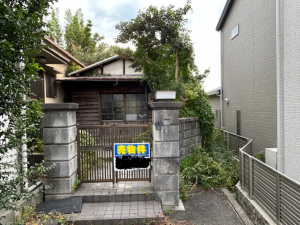 東大阪市東石切町、中古一戸建ての外観画像です