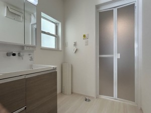 東大阪市北石切町、新築一戸建ての洗面画像です
