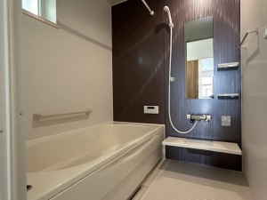 東大阪市北石切町、新築一戸建ての風呂画像です