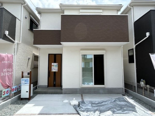 東大阪市北石切町、新築一戸建ての外観画像です