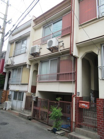 東大阪市中石切町、収益物件/住宅の外観画像です