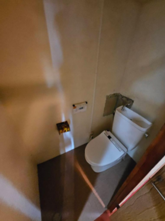 東大阪市上石切町、マンションのトイレ画像です