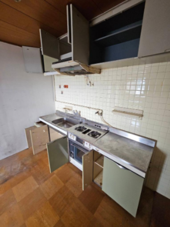 東大阪市上石切町、マンションのキッチン画像です