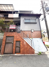 東大阪市東石切町、中古一戸建ての外観画像です
