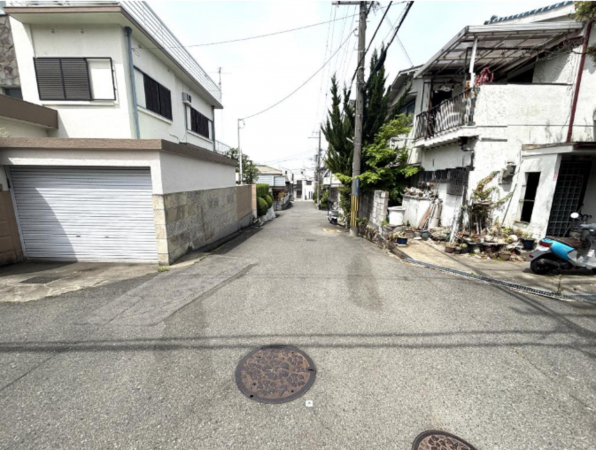 東大阪市東石切町、中古一戸建ての外観画像です