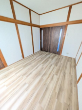 東大阪市中石切町、中古一戸建ての寝室画像です