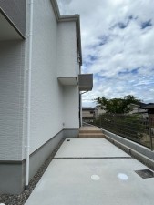東大阪市東石切町、新築一戸建ての画像です