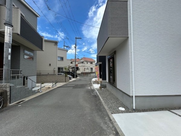 東大阪市東石切町、新築一戸建ての画像です