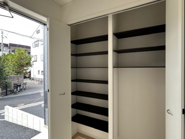 東大阪市中石切町、新築一戸建ての画像です