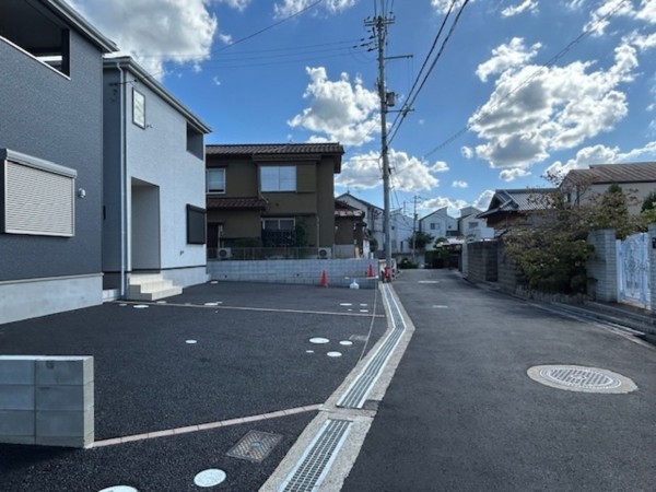 東大阪市中石切町、新築一戸建ての画像です