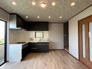 東大阪市東石切町、中古一戸建てのキッチン画像です