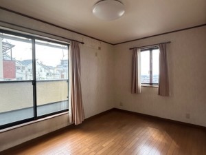 東大阪市東石切町、中古一戸建ての画像です