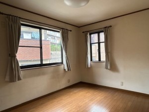 東大阪市東石切町、中古一戸建ての子ども部屋画像です