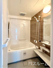 東大阪市西石切町、マンションの風呂画像です