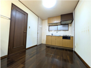 東大阪市日下町、中古一戸建てのキッチン画像です