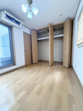 東大阪市布市町、中古一戸建ての子ども部屋画像です