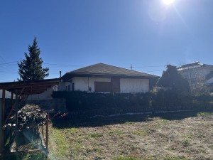 南佐久郡佐久穂町大字高野町、中古一戸建ての画像です