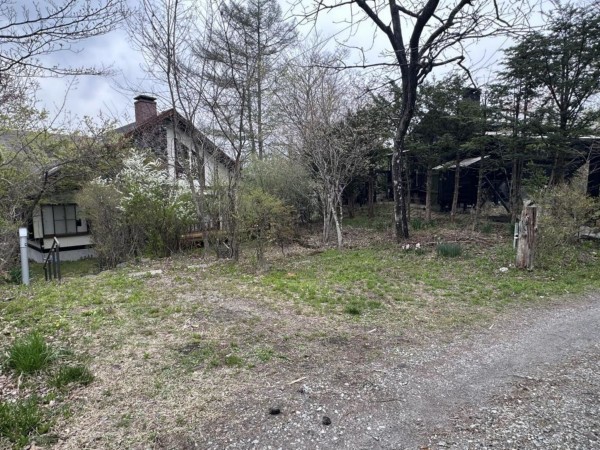 北佐久郡軽井沢町大字発地、中古一戸建ての画像です
