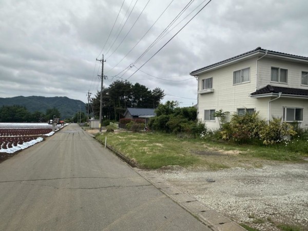 北佐久郡御代田町大字草越向原、中古一戸建ての画像です