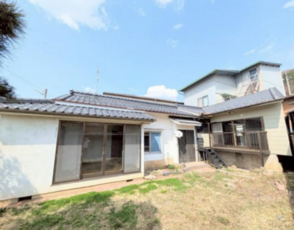 南佐久郡佐久穂町大字高野町、中古一戸建ての外観画像です