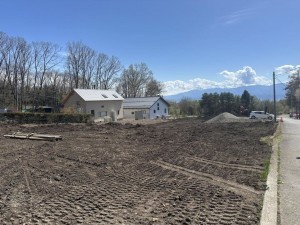 北佐久郡御代田町大字塩野、土地の画像です