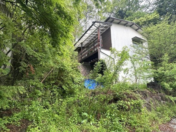 北佐久郡軽井沢町大字長倉、土地の画像です