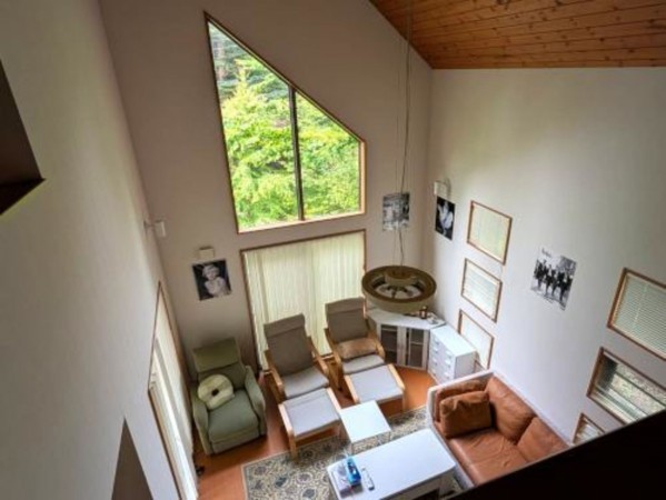北佐久郡軽井沢町大字長倉、中古一戸建ての画像です