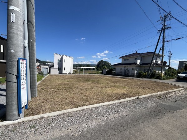 佐久市瀬戸、土地の画像です