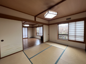 北佐久郡軽井沢町大字長倉、中古一戸建ての画像です