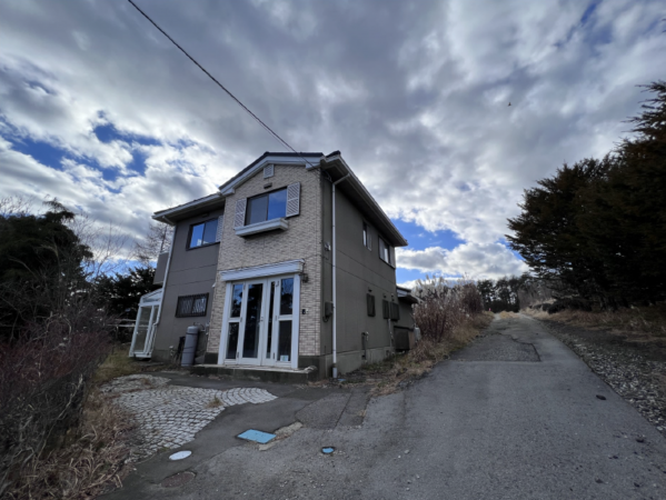 北佐久郡軽井沢町大字長倉、中古一戸建ての画像です