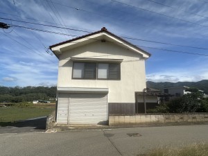 南佐久郡佐久穂町大字畑、中古一戸建ての画像です