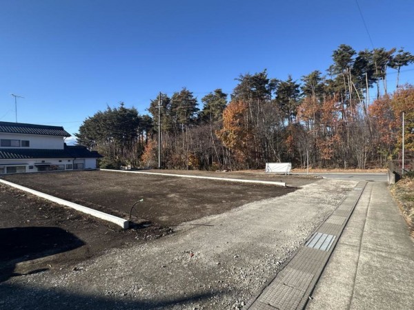 北佐久郡御代田町大字御代田、土地の画像です