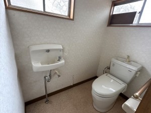 南佐久郡佐久穂町大字平林、中古一戸建ての画像です