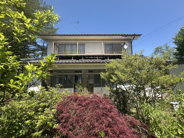 北佐久郡軽井沢町大字追分、土地の画像です