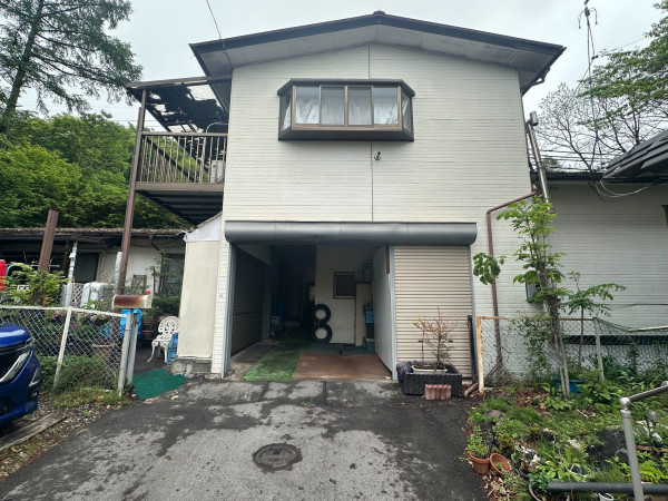 北佐久郡軽井沢町大字長倉、中古一戸建ての画像です
