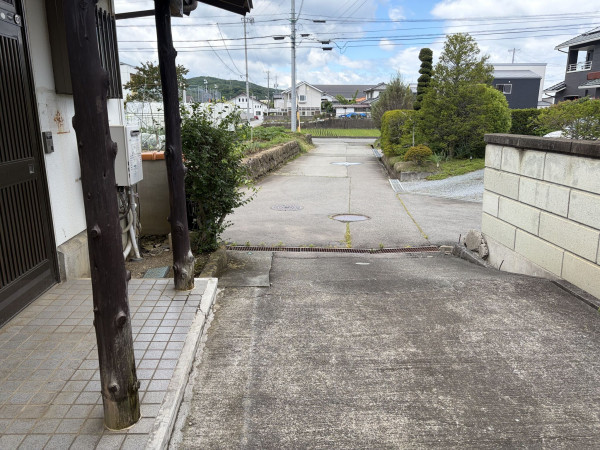 佐久市下越、中古一戸建ての画像です