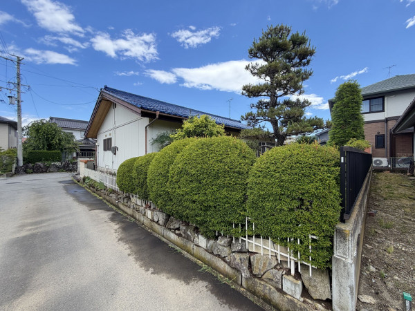 佐久市下越、中古一戸建ての画像です